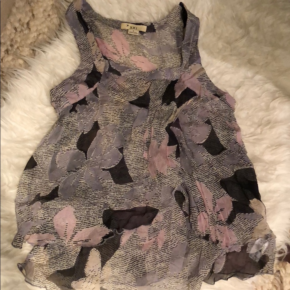 Floral top
